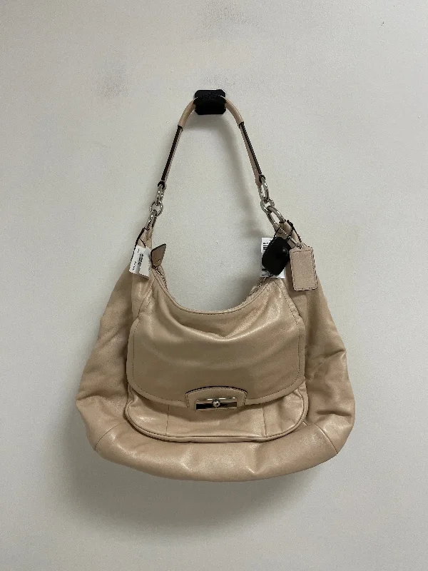 Handbags versatile -Handbag Designer By Coach, Size: Large