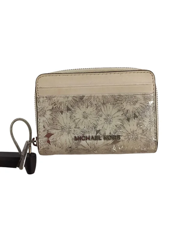 Women's wallet affordable bundle -Wallet Designer By Michael Kors, Size: Small