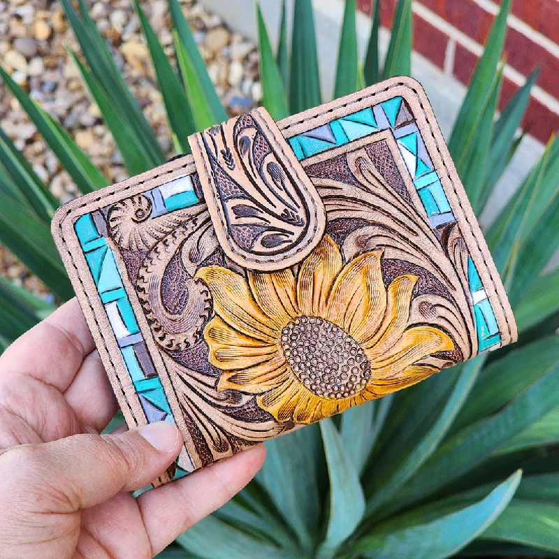 Women's wallet fashion outfit -American Darling Small Sunflower Wallet