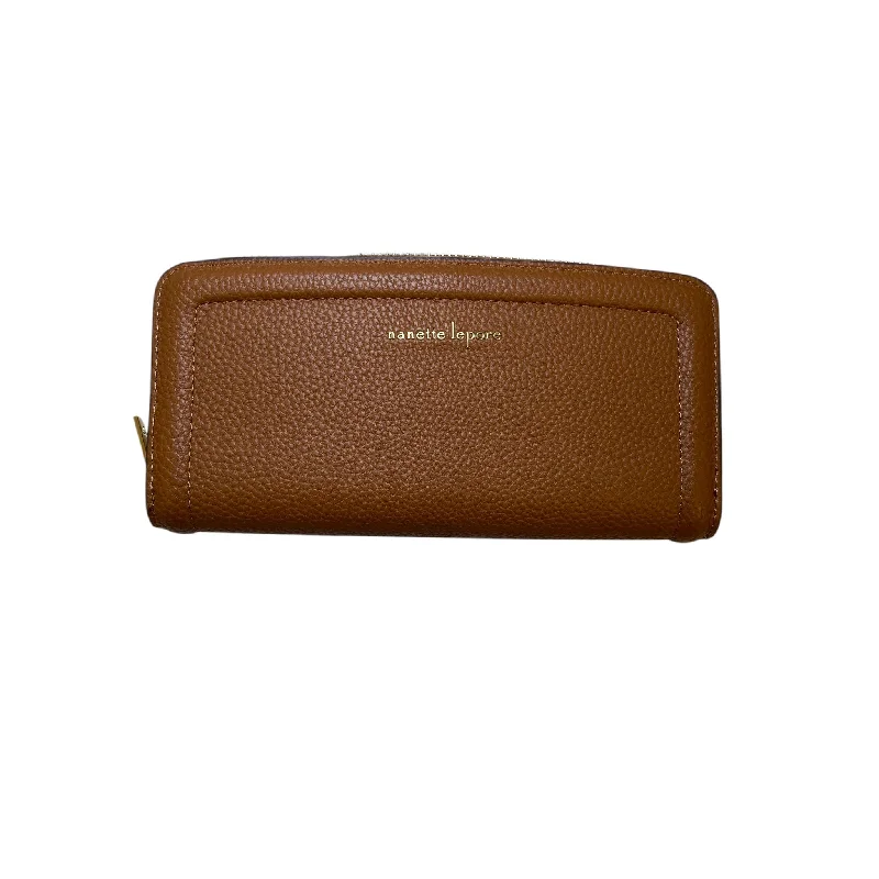 Women's wallet quality ensemble -Wallet By Nanette Lepore In Tan, Size:Medium