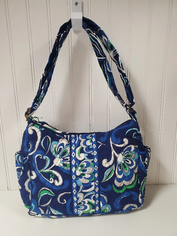 Handbags fall-cozy -Handbag By Vera Bradley, Size: Medium