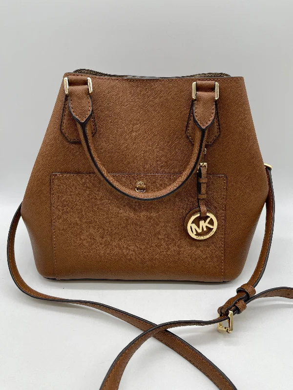 Handbags everyday -Handbag Designer By Michael Kors, Size: Medium