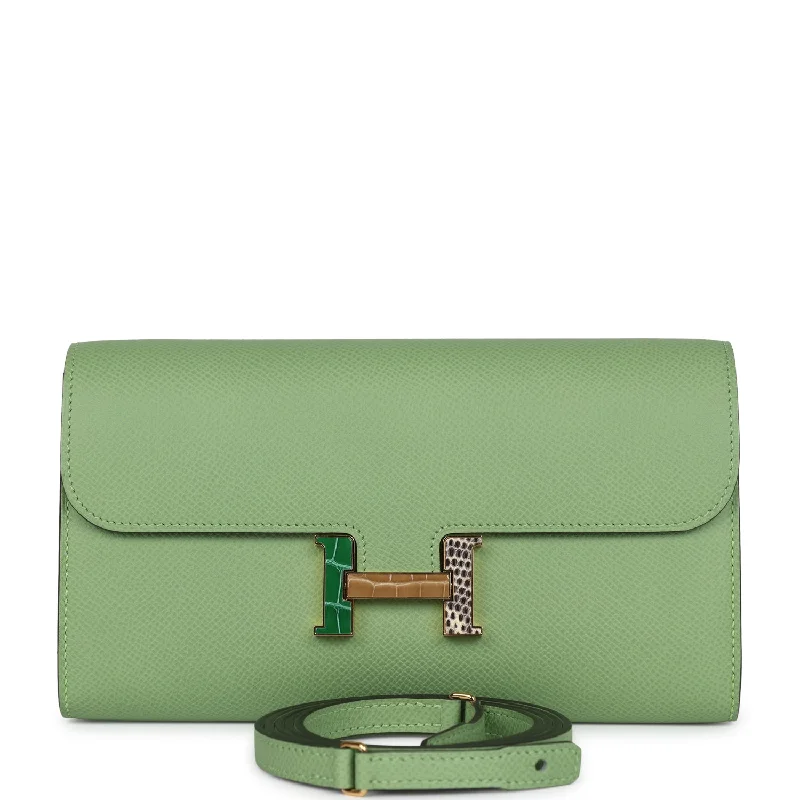 Women's wallet discount deals -Hermes Constance Wallet To Go Vert Criquet Epsom Marquette Gold Hardware